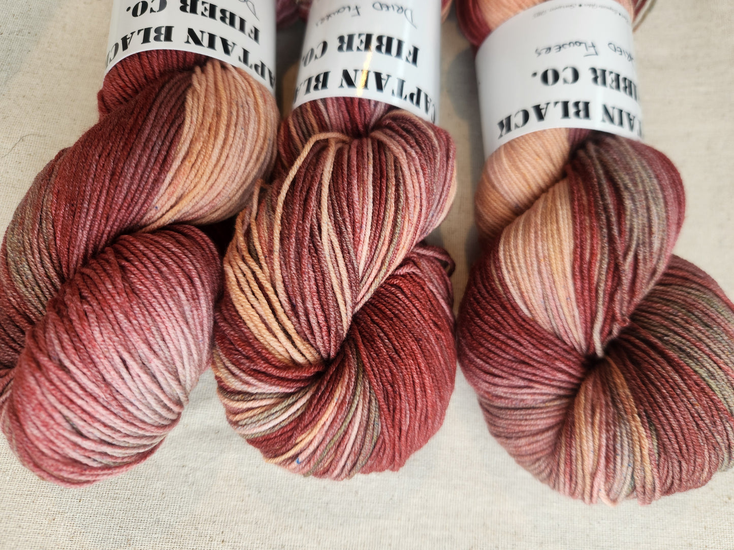 Dried Flowers - Manta Ray Sock