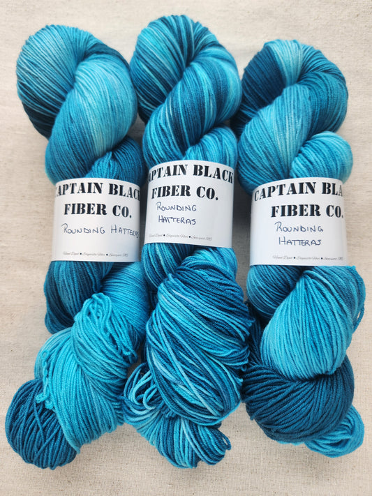 Rounding Hatteras - Manta Ray Sock